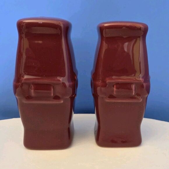 Longaberger Square Salt & Pepper Shakers Paprika - Picture 7 of 10